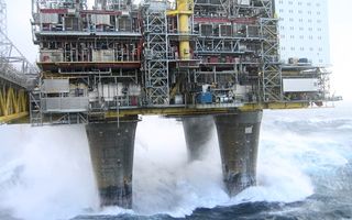 Petrolio: EIA, salgono scorte greggio, benzine e distillati